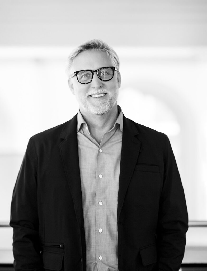 Robert Winstead headshot